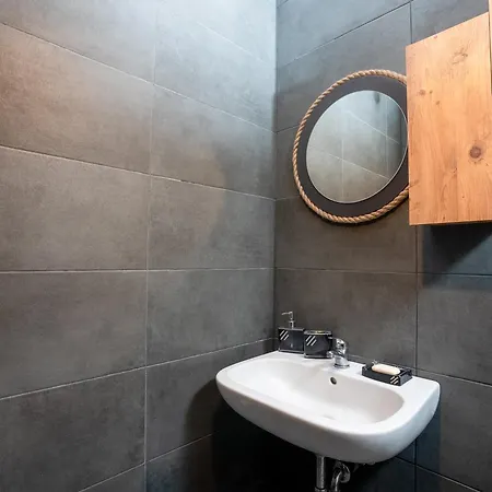 Lejlighed Serviceroom24 - 2 In Wlan - Smart-tv - 24-7 Check-in Und Kueche