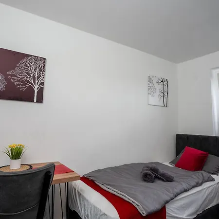 Serviceroom24 - 2 In Wlan - Smart-tv - 24-7 Check-in Und Kueche Lejlighed *